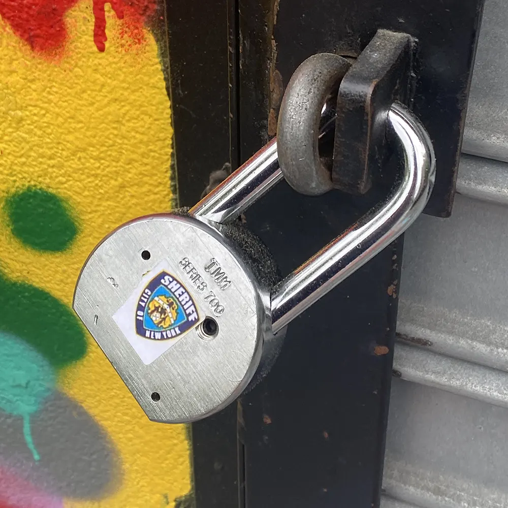 The sheriff's lock looks suspiciously like the locks NYPD claimed outside agitators used during school protests. Is it possible that a lock is a lock is a lock?