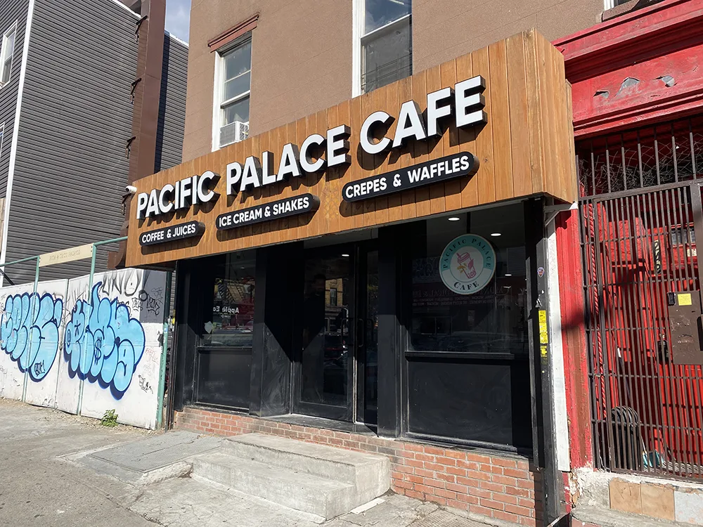 pacific Palace cafe near the Montrose L